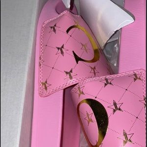 Jeffree Star Iconic slides brand NEW